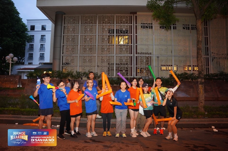 HANOI MARATHON-HERITAGE RACE 2023 ALBUM: VOLUNTEERS AT WORK